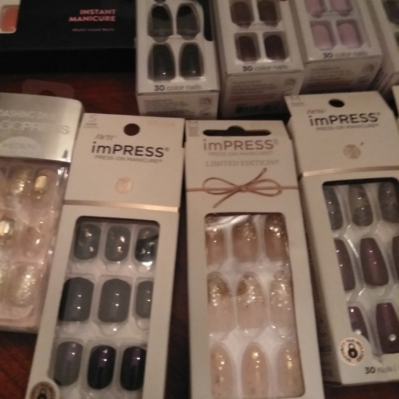🆕⭐ Bundle of 23 Boxes Press on Nails - Picture 10 of 16